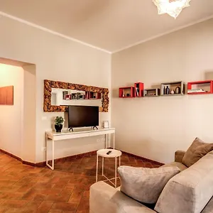 Via Del Monte Della Farina Apartment