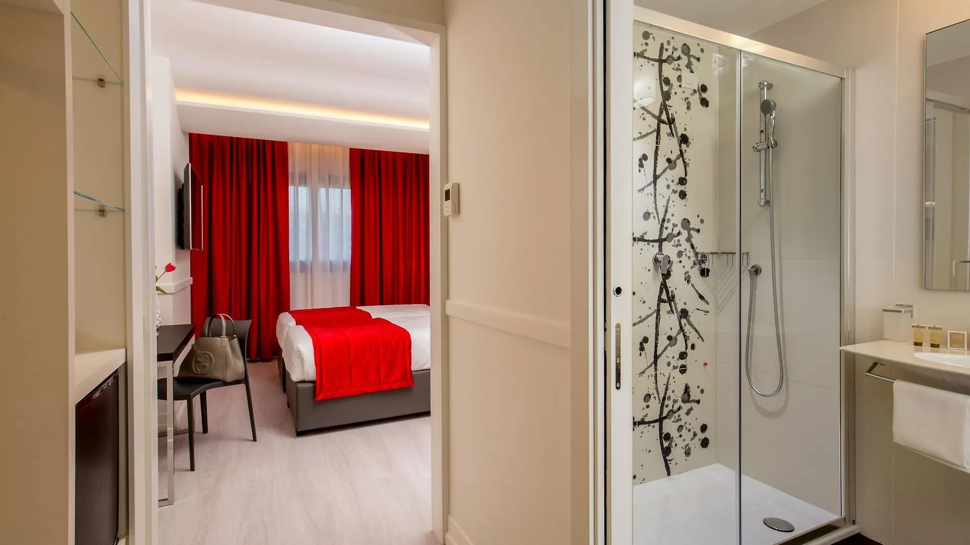 Hotel American Palace Eur Rome 4*,  Italie